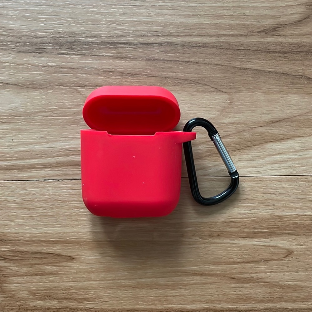 Apple Air Pod case (1st gen air pods)